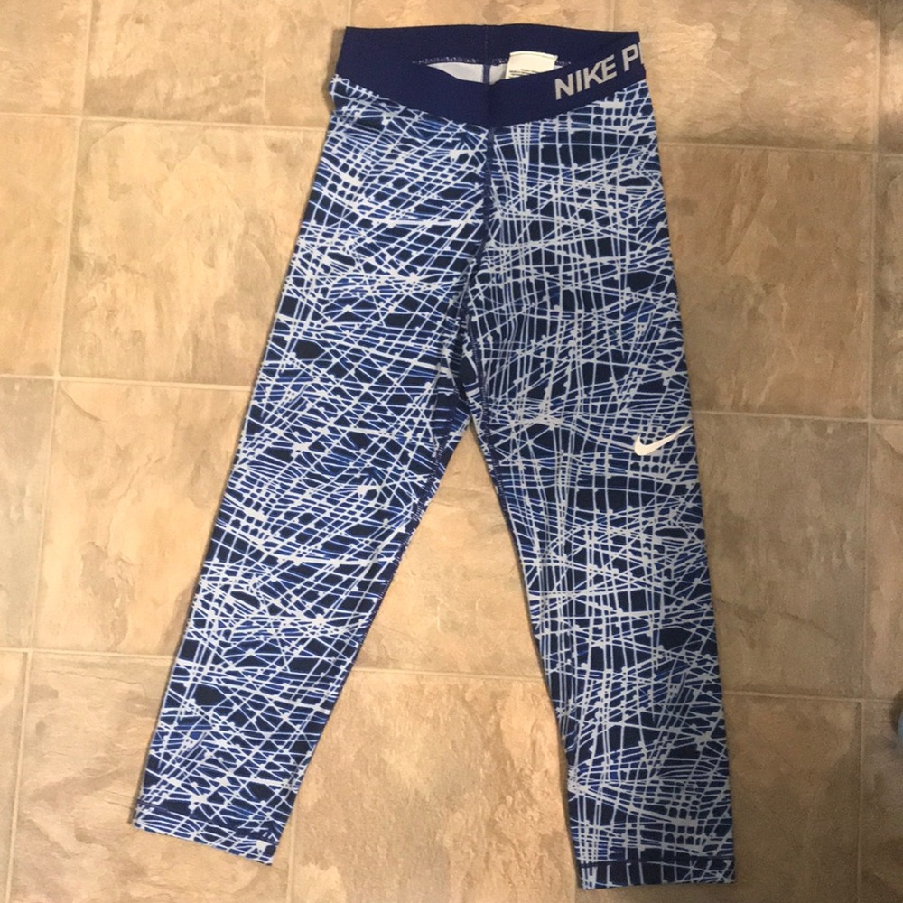 Nike capris